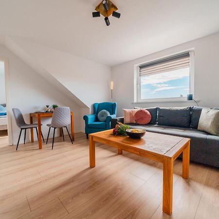 Zentrale Wohlfuehlwohnung - Ideal Fuer Ihren Urlaub Oder Die Geschaeftsreise Magdeburgo Exterior foto
