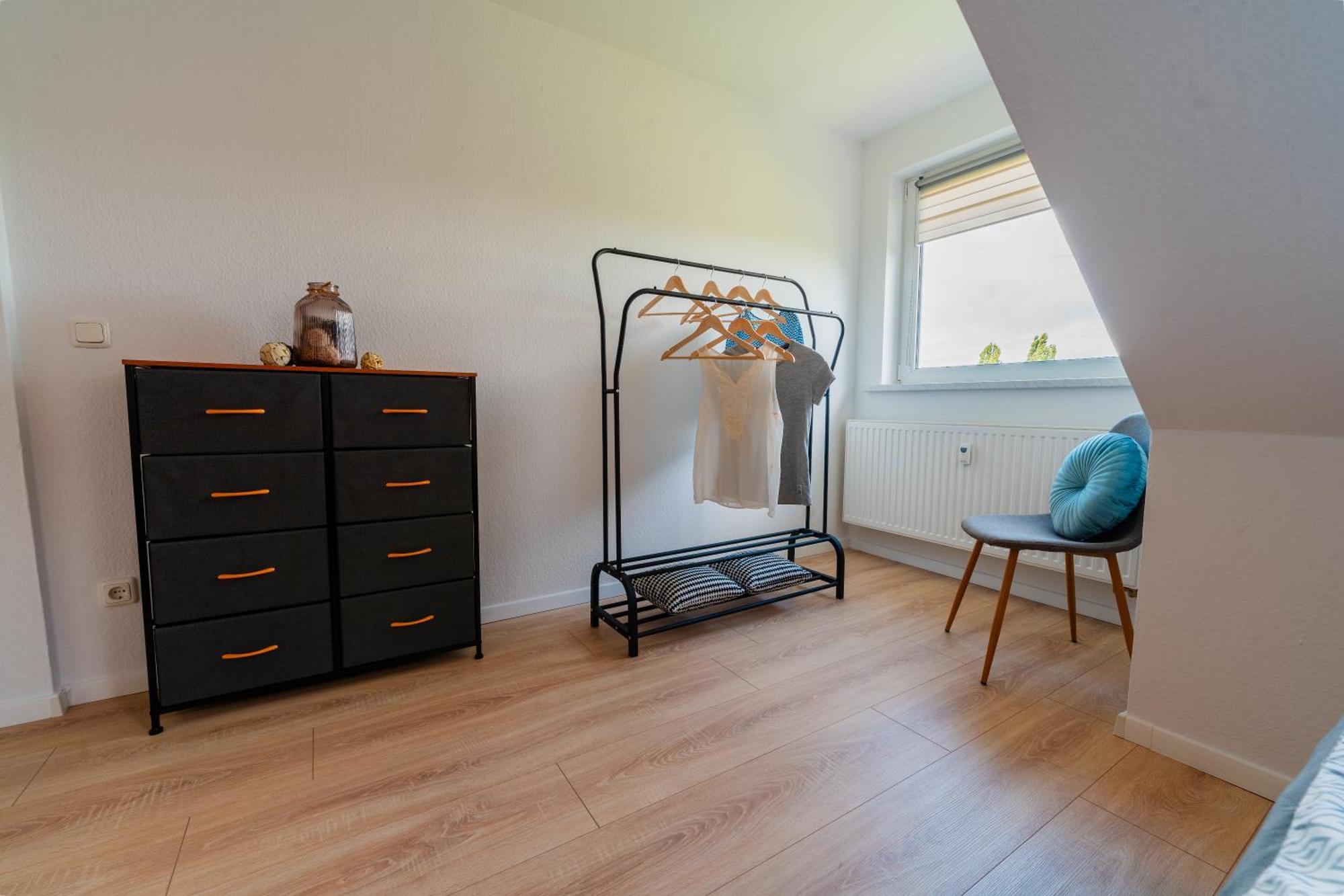 Zentrale Wohlfuehlwohnung - Ideal Fuer Ihren Urlaub Oder Die Geschaeftsreise Magdeburgo Exterior foto