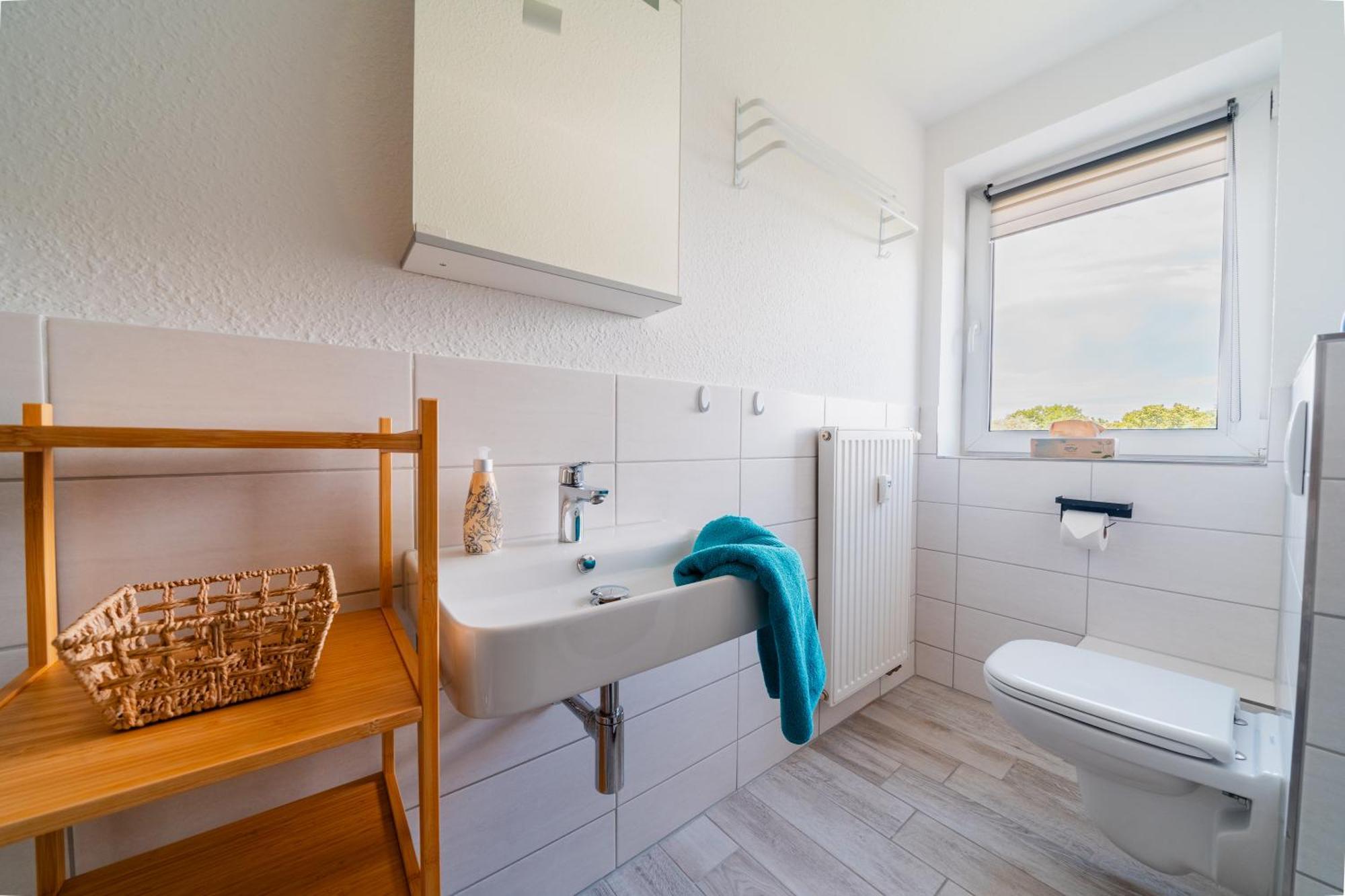 Zentrale Wohlfuehlwohnung - Ideal Fuer Ihren Urlaub Oder Die Geschaeftsreise Magdeburgo Exterior foto