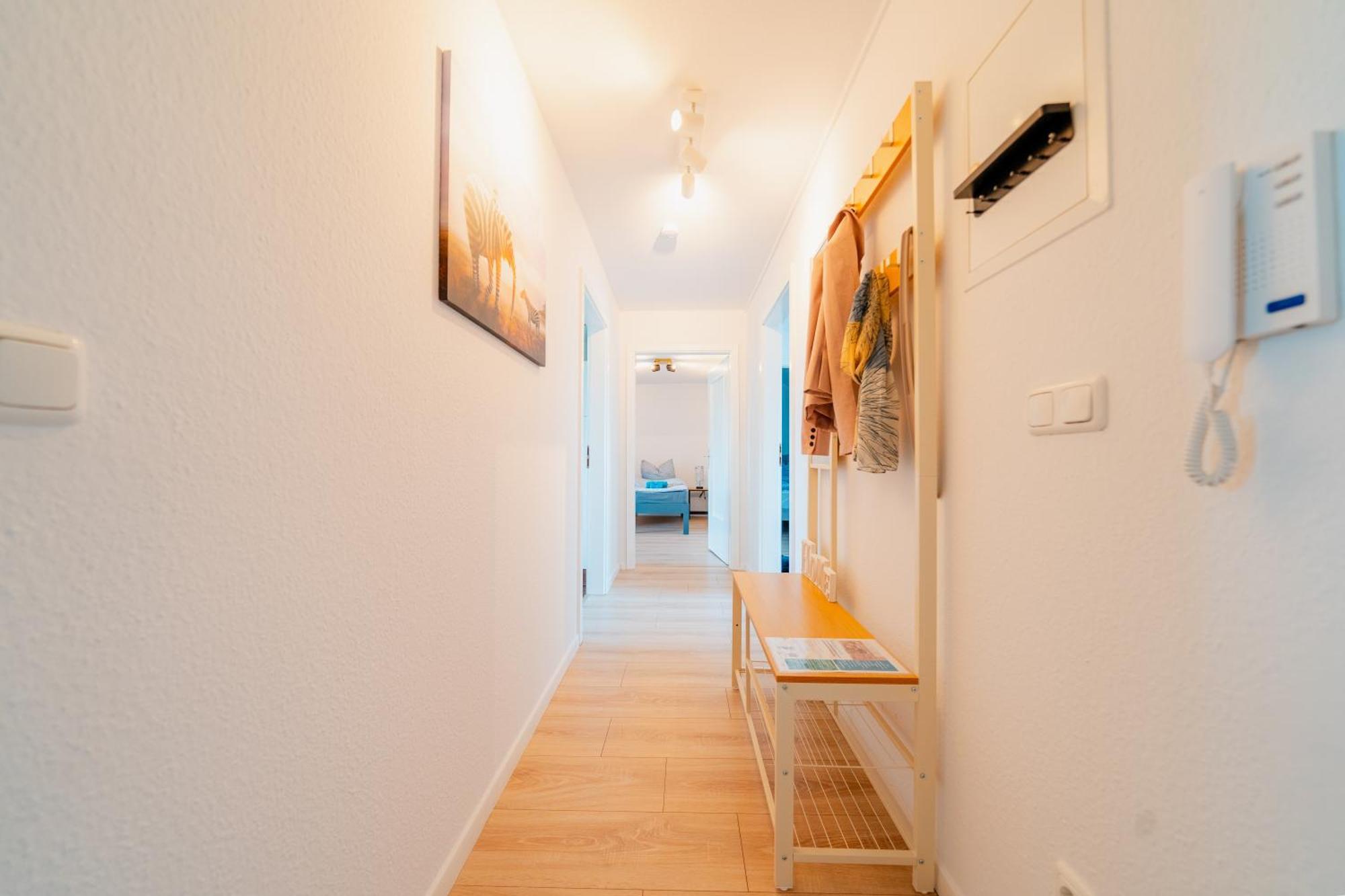 Zentrale Wohlfuehlwohnung - Ideal Fuer Ihren Urlaub Oder Die Geschaeftsreise Magdeburgo Exterior foto