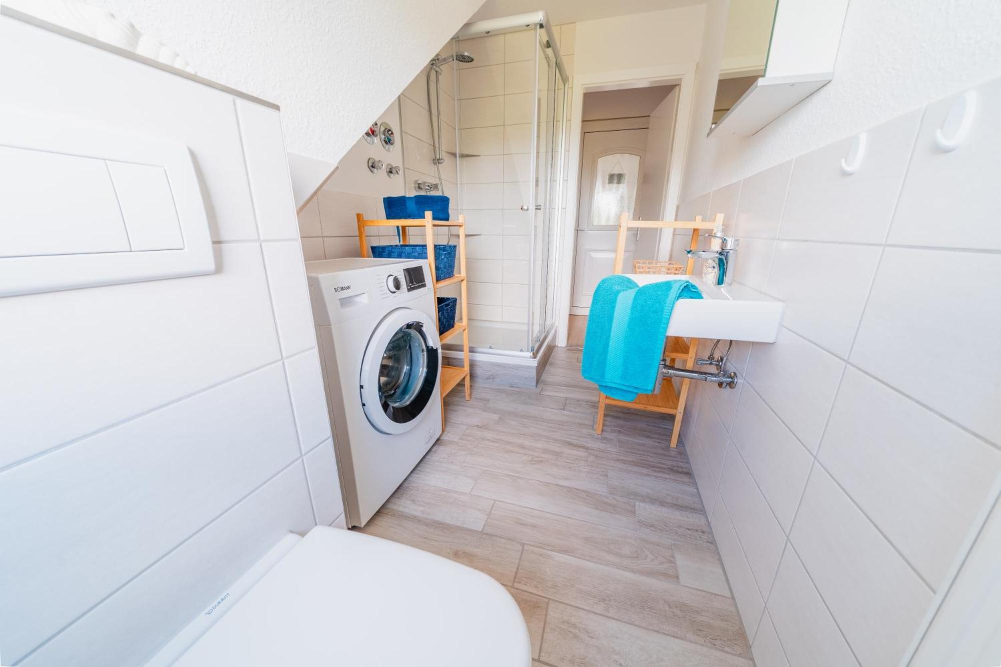 Zentrale Wohlfuehlwohnung - Ideal Fuer Ihren Urlaub Oder Die Geschaeftsreise Magdeburgo Exterior foto