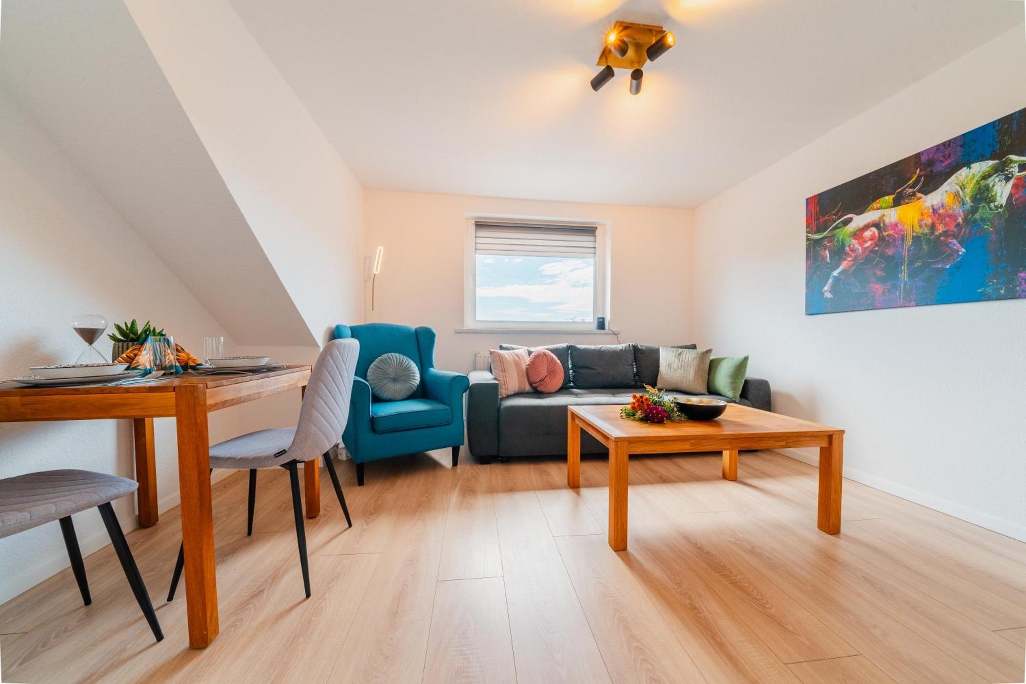 Zentrale Wohlfuehlwohnung - Ideal Fuer Ihren Urlaub Oder Die Geschaeftsreise Magdeburgo Exterior foto